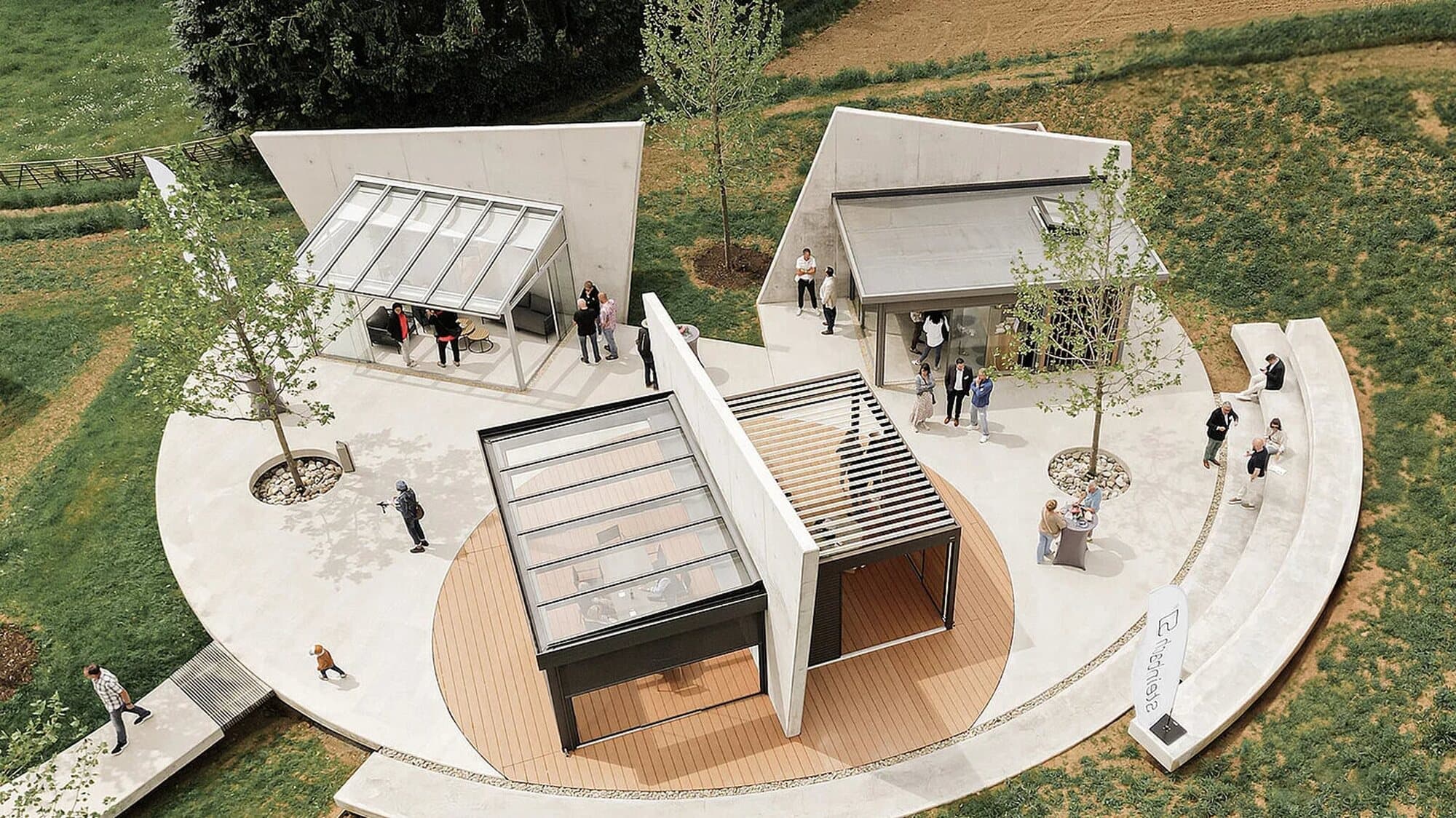 Die Glaspavillons des Steinbach CAMPUS
