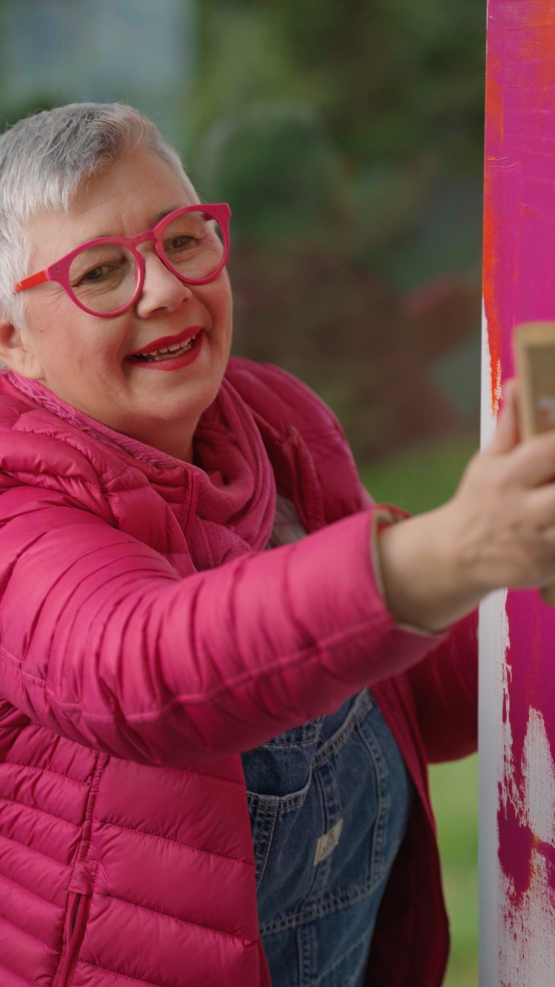 Nicole Schönherr beim Malen